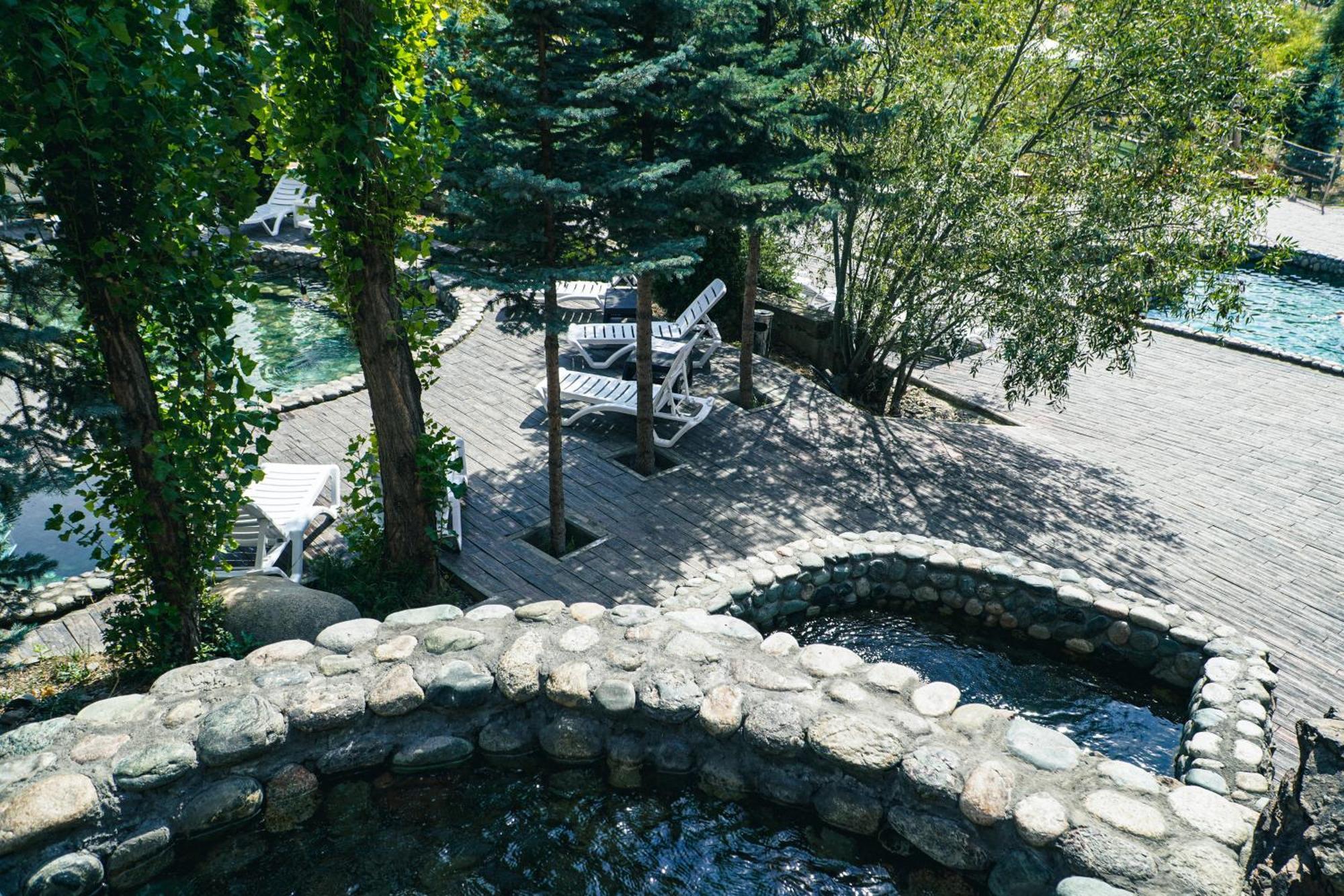 Mountain View Hot Spring Resort Biskek Kültér fotó